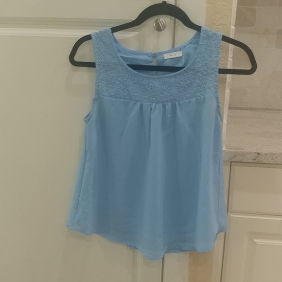 Mine Girls' embroidered Sleeveless Ruffle Top Blue - Picture 2 of 9